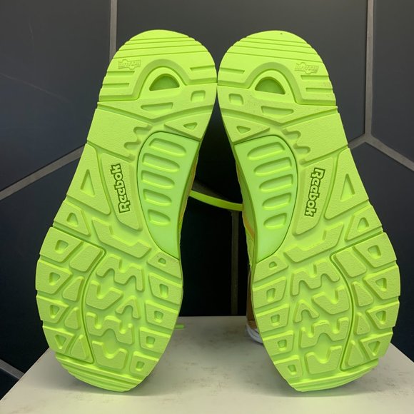 *Reebok Victoria Beckham Bolton Sock Running Ankle Lime Green Sneakers Size 7 - Picture 5 of 6
